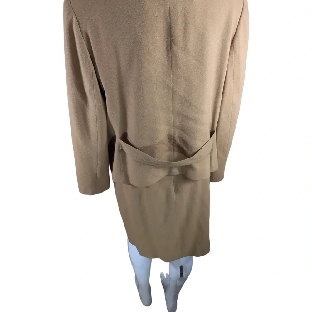 Rena Rowan Tan 2 Piece Business Skirt Suit EUC size16